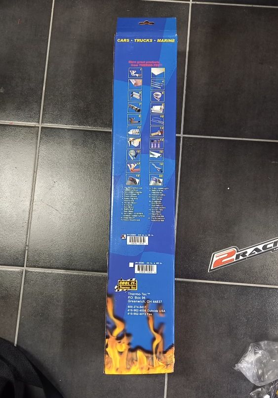 Samolepicí žáruvzdorná reflexní, tepelná izolace- pružné plátno s hliníkovou fólií 304 x 609 mm