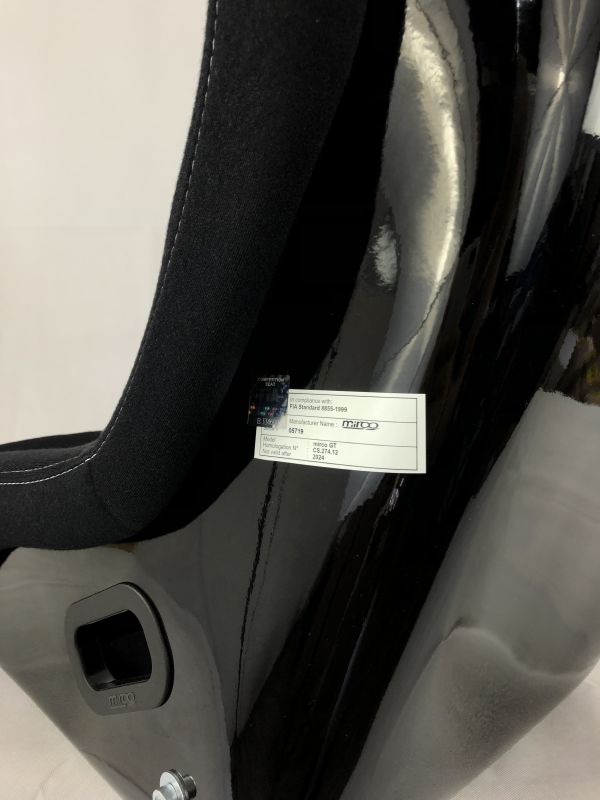  Zvýhodněná sada 2 kusů 2Racing laminátová závodní sedačka FIA GT s homologací