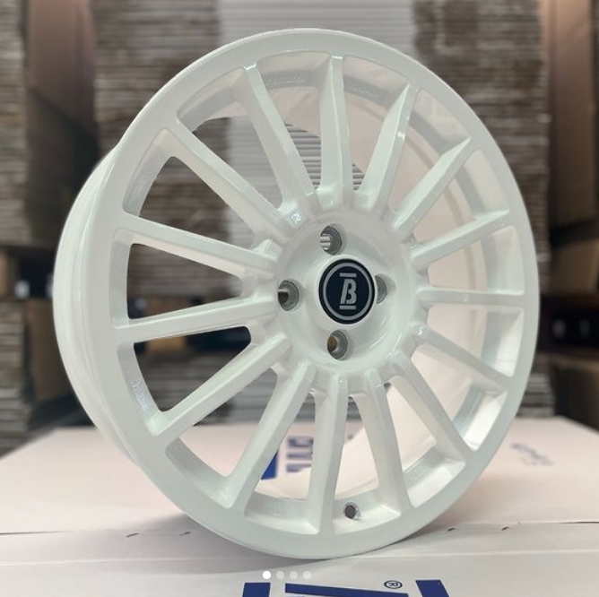 Alu disk Winrace AP 8,5x19" ET+15 až +45 Braid Performance