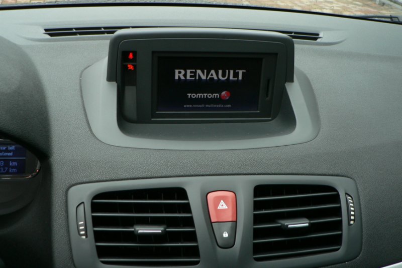 Renault Megane III GrandTour Dynamique 1.9 dCi 130ps 3/2010, 305035km