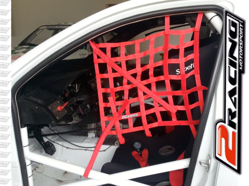 Síť do okna závodního auta 2Racing červená