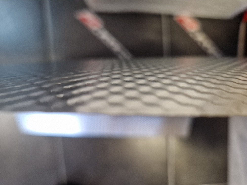 Tepelný termo štít nerezový plech 600x500mm