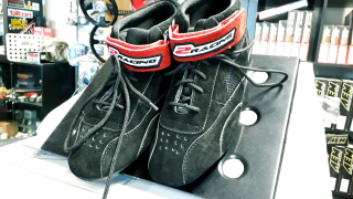 Závodní boty R Stripe 2Racing do auta, kartingové 