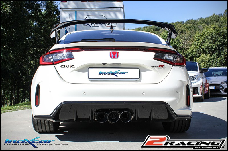 turbo centrale silenziato + Terminale silenziato con uscite centrali 3 x průměru 114 Racing BLACK CERAMIC + Vavola con montaggio motorino elettrico di serie Inoxcar racing CATBACK.HOCI.13.114CBLACK