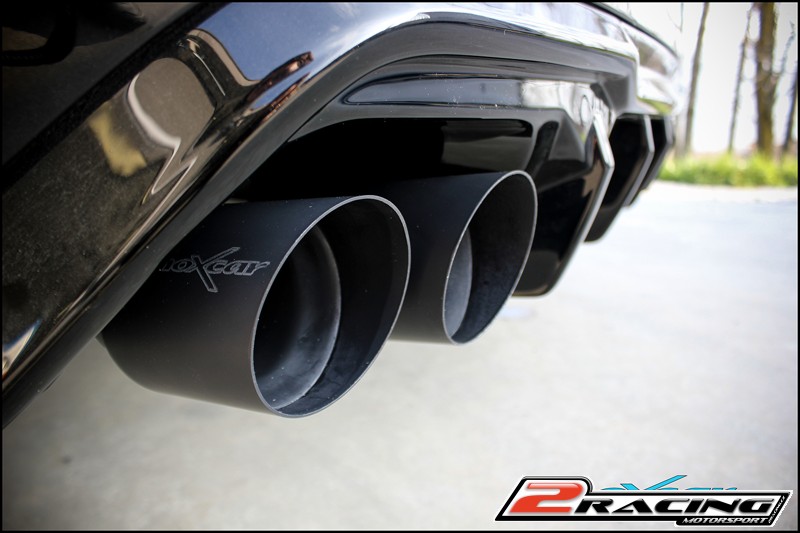 DUPLEX Zadní bez s tlumiče společně skoncovka 2 x průměru 90 Racing BLACK CERAMIC P+L Exclusive assembly společně soriginal spoiler of MAXTON DESIGN; Inoxcar racing TWFOR.01.90CBLACK