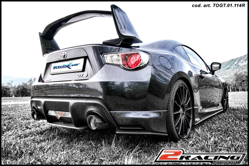 Zadní tlumič s koncovkou o průměru 120 MEGA DX+SX Inoxcar racing TOGT.01.120M