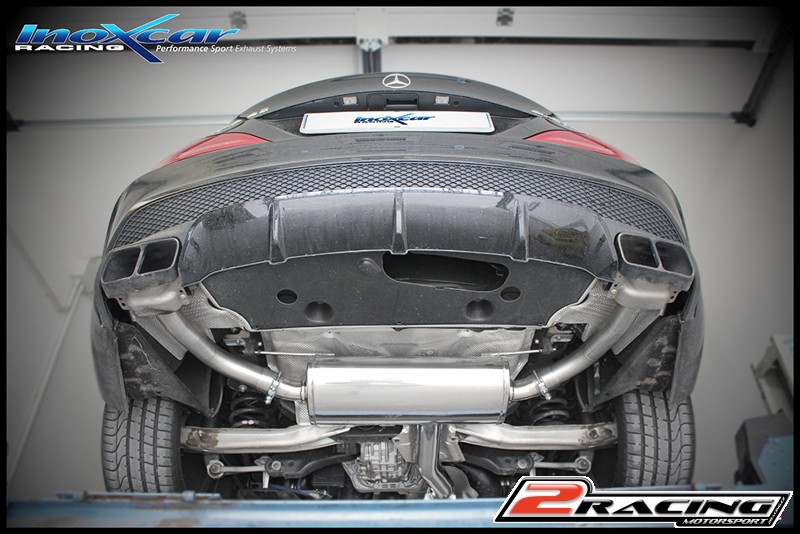 Zadní tlumič koncovkou výfuku P+L Inoxcar racing MECLA.02