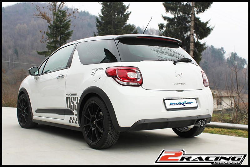 Nerezový výfuk místo katalizátoru Inoxcar racing AFDS3.01