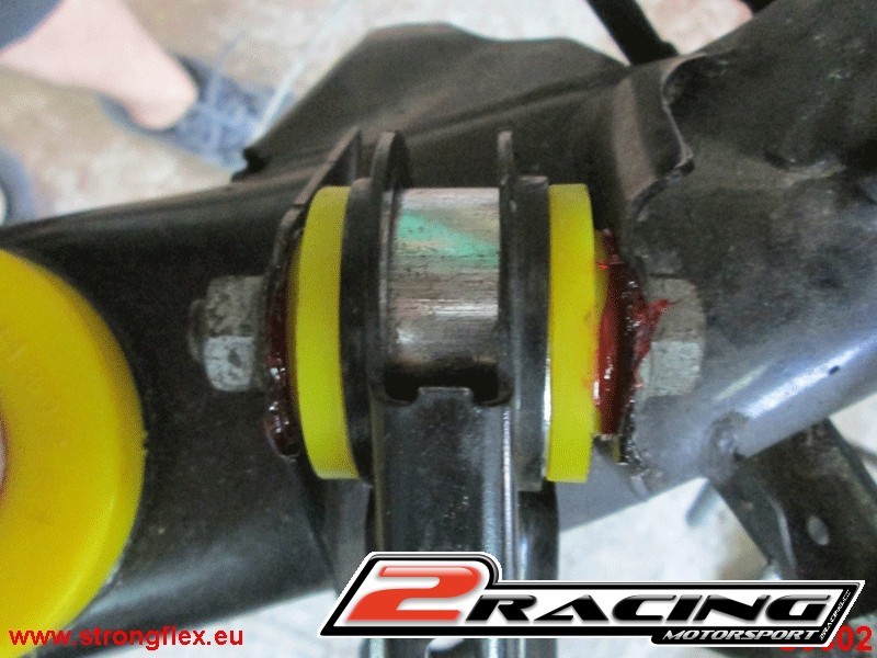 Zadní horní pomocné rameno silentblok Sport 031590A